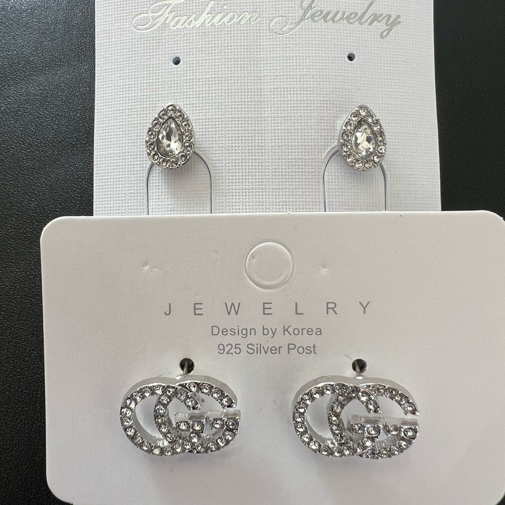 Silver Crystal Stud Earrings NWT